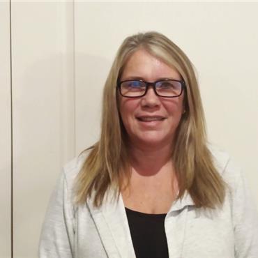 Bookkeeper specializing in small business bookkeeping, payroll, and accounting services in Lee's Summit, MO.